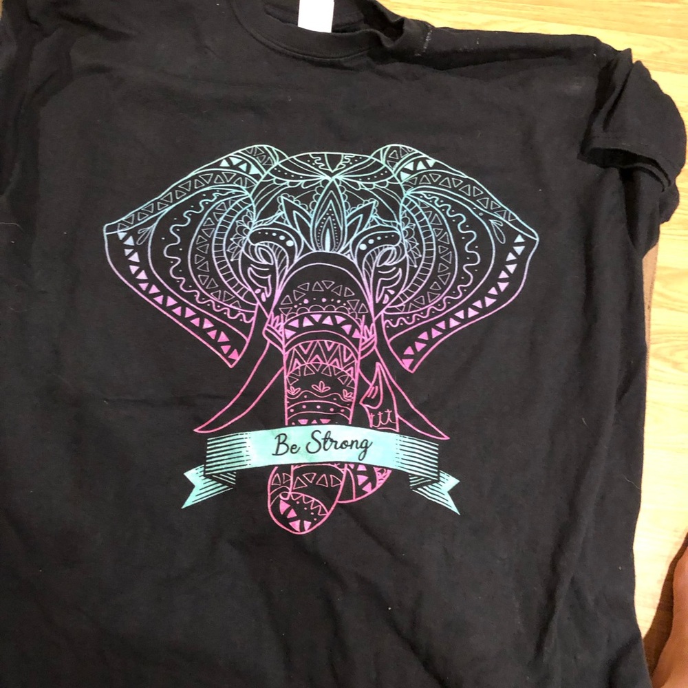 Elephant graph T shirt